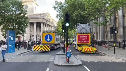 Taraftarlar İngiltere-Danimarka yarı finalini Vinegar Yard'da izledi