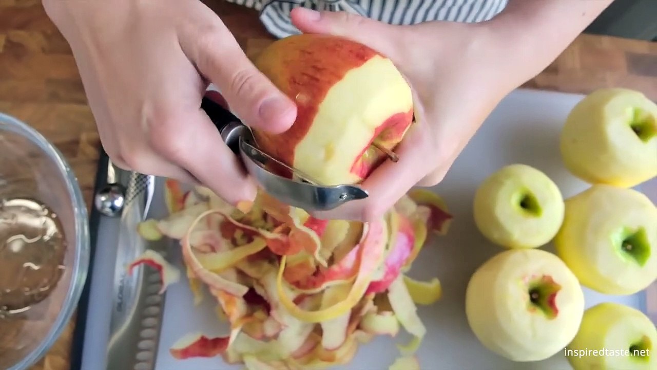 How To Make Our Favorite Homemade Apple Pie From Scratch