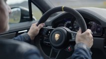 The new Porsche Cayenne Turbo GT Track driving - Interior Design