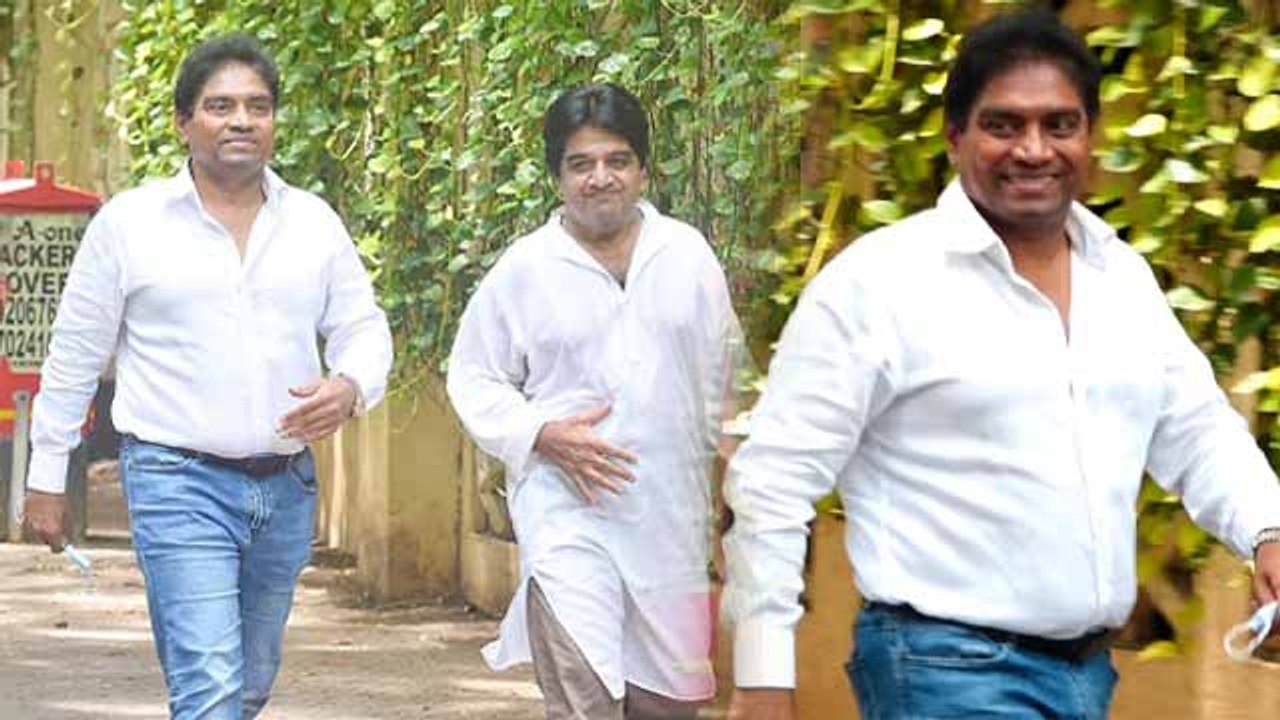 Johny Lever दिलीप साहेब के जनाज़े में हँसते हुए आए नज़र, लोगों ने लगा दी class | FilmiBeat