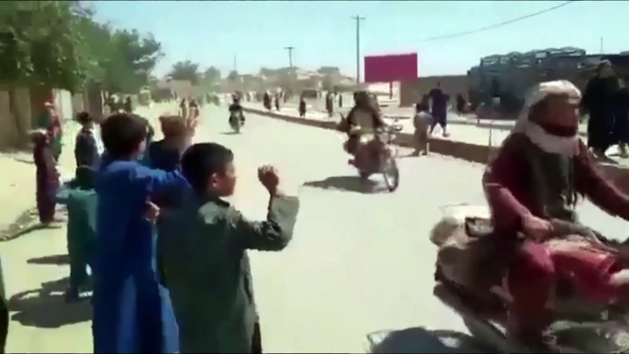 Afghanistan: Taliban greifen erstmals wieder Provinzhauptstadt an