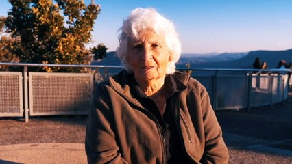 Aboriginal Elder explains balance of nature in Blue Mountains