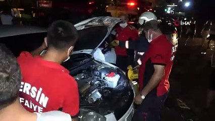 Otoparkta çıkan yangında 10 araç hurdaya döndü