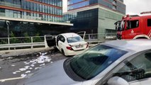 İSTANBUL- Sarıyer’de bariyerlere çarpan otomobilin sürücüsü yaralandı