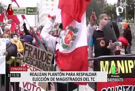 Realizan plantón para respaldar elección de los nuevos magistrados del Tribunal Constitucional