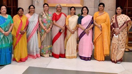 Descargar video: PM Modi cabinet rejig: 7 more women ministers inducted, total 11