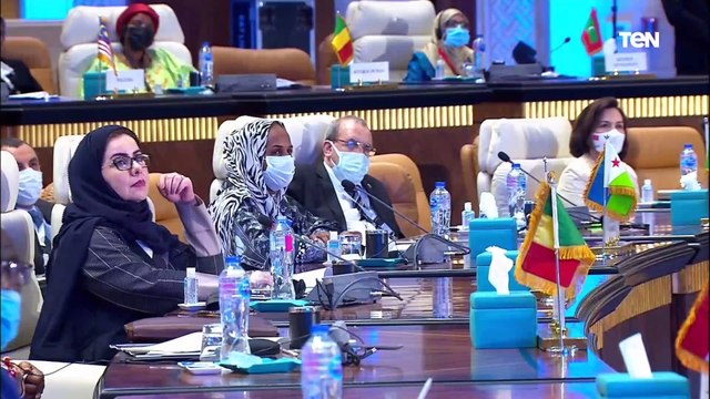 كلمة د.يوسف العثيمين خلال افتتاح المؤتمر الوزاري الثامن لمنظمة التعاون الاسلامي الخاص بالمرأة