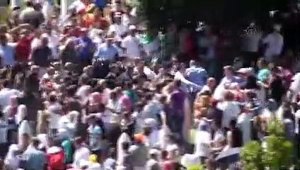 Sırbistan Başbakanı böyle kaçtı