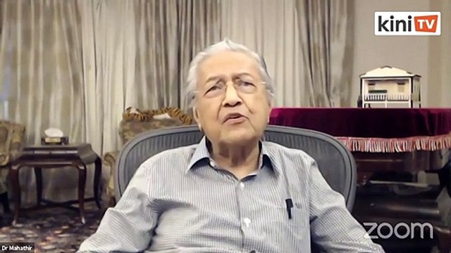 Law can't differentiate the left leg from the right leg, Dr M tells AG