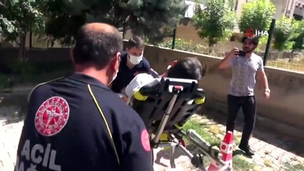 Sulama yaparken elektrik akımına kapıldı