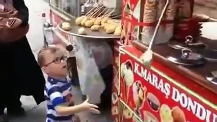 Çocuğa dondurma şakası yapılırsa