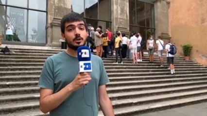 Informe a cámara: "Más sonrisas que lágrimas en el adiós a Raffaella Carrà"