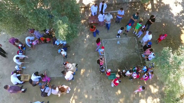 MUĞLA - Çocuklar Stratonikeia Antik Kenti'nde temsili kazı yaptı