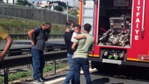 KOCAELİ - Anadolu Otoyolu'nda 4 kişinin yaralandığı trafik kazası ulaşımı aksattı