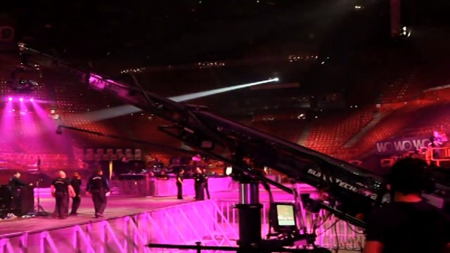SHAKIRA — Shaki In Paris - Making Of The DVD | (SHAKIRA: ‎LIVE FROM PARIS BERCY / ON 13TH AND 14TH JUNE 2011) | PALAIS OMNISPORTS DE PARIS-BERCY