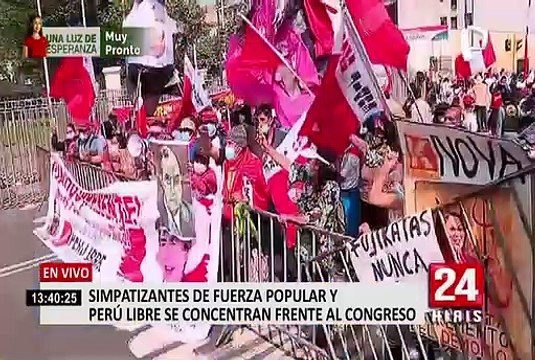 Simpatizantes de Fuerza Popular y Perú Libre se concentran fuera del Congreso