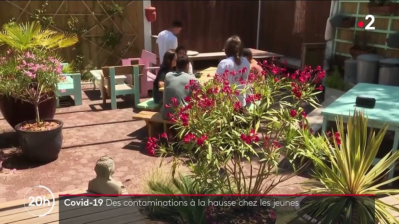 Covid-19 : les contaminations en hausse chez les jeunes