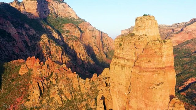 Africa in 4K - Scenic Relaxation Video With Calming Music part 1