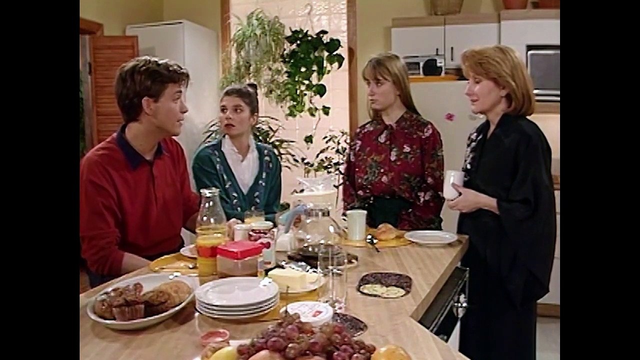 Chambres en ville - S02E24 - Lola Lola