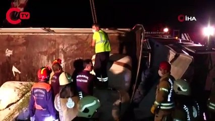 Kuzey Marmara Otoyolu’nda tır devrildi: 2 ölü
