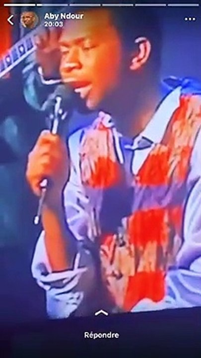 "Youssou Ndour, un monstre ?" : Les statuts WhatsApp d'Aby Ndour qui font jaser