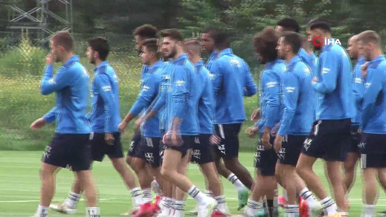 Fenerbahçe Topuk Yaylası'nda hazırlıklarına devam ediyor