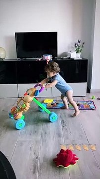 Rachel Legrain-Trapani a posté des vidéos de la fête d'anniversaire de son fils Andréa pour ses 1 an