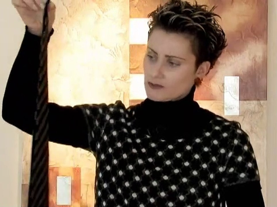 Nó de gravata: aprenda a fazer quatro tipos diferentes