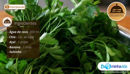 Receita de suco verde energizante com chia e açaí