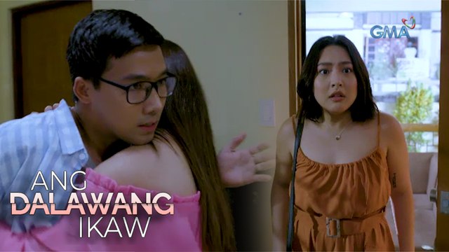 Ang Dalawang Ikaw: Ahas sa loob ng bahay | Episode 15