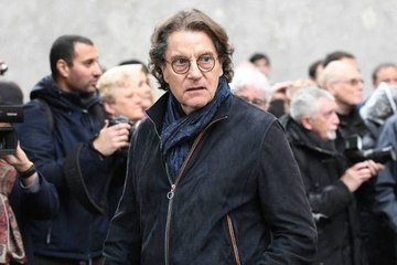 Francis Cabrel face à des problèmes d'argent, ses confidences poignantes