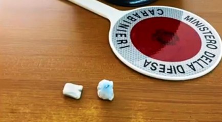Barrafranca (EN) - Trovati in possesso di crack: 2 giovani segnalati al Prefetto (09.07.21)