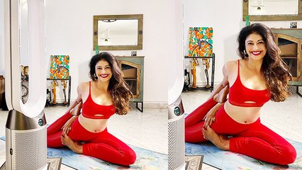 44 की उम्र में भी एक्ट्रेस Pooja Batra ने अपने बोल्ड लुक से लूटा फैंस का दिल!!