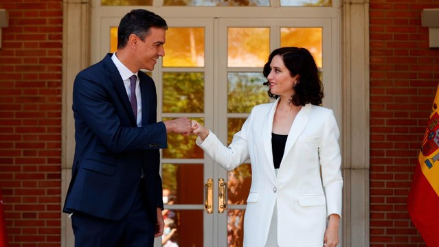 Ayuso advierte a Sánchez en Moncloa que no aceptará más impuestos sobre los madrileños