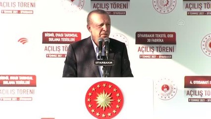 Son dakika haberi... DİYARBAKIR - Cumhurbaşkanı Erdoğan: "HDP'nin İstanbul ve diğer şehirlerde CHP'ye verdiği desteğin nedeni ideolojik akrabalıktır"
