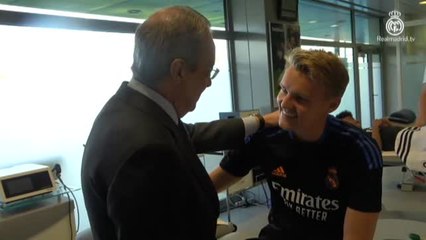 Visita de Florentino Pérez a Valdebebas