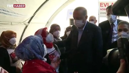 Cumhurbaşkanı Erdoğan Diyarbakır annelerini ziyaret etti