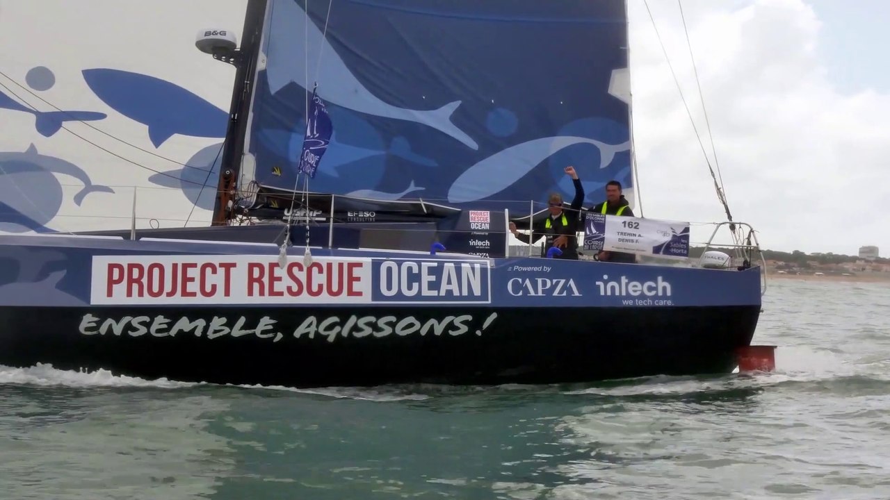 LES SABLES - HORTA - LES SABLES 2021 - ARRIVEE DES 2EMES - PROJECT RESCUE OCEAN  AXEL TRÉHIN - FRÉDÉRIC DENIS
