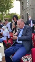 Cumhurbaşkanı Erdoğan, Neşet Ertaş'ın türküsünü söyledi