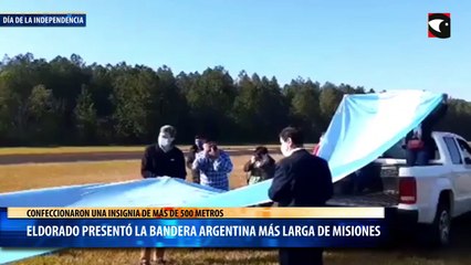 Eldorado presentó la bandera argentina más larga de Misiones
