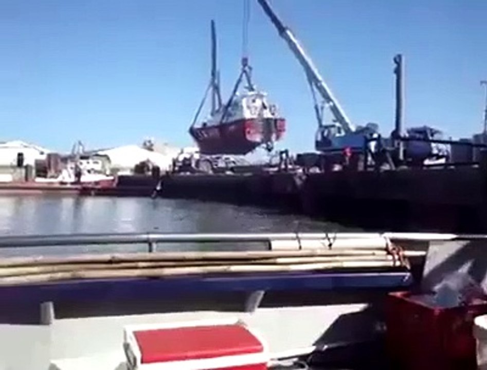 Vinç deviren tekne