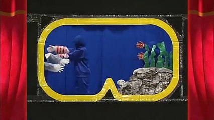 Scenery seen from underwater goggles