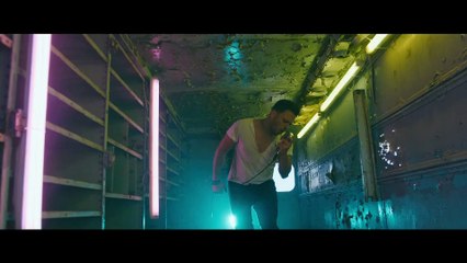 Νίκος Δούρος - Ζήσε Στον Κόσμο Σου (Official Music Video)