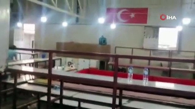 Horoz dövüşü yapılan çiftliğe baskından böyle kaçmaya çalıştılar