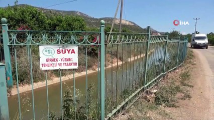 Sıcaktan bunalan çocuklar kanala akın etti