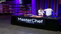 MasterChef'te gözyaşları sel oldu! Somer Sivrioğlu da kendine hakim olamadı