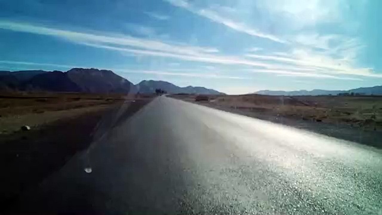 Quetta beauti road video short blue sky