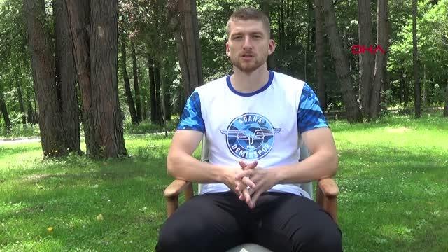 SPOR Adana Demirsporlu Semih Güler: Balotelli'den çok şey öğrenebiliriz