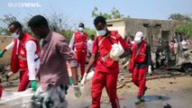مقتل 8 على الأقل في تفجير انتحاري استهدف مسؤولا أمنيا بارزا بالعاصمة الصومالية
