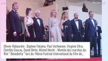 Festival de Cannes 2021 : Virginie Efira irrésistible en petite robe noire, dans les bras de Paul Verhoeven